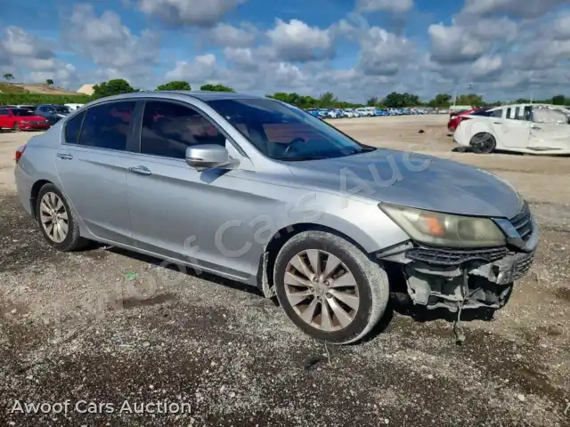 2013 Honda Accord 1HGCR2F86DA088646 — hoton gwanjo Copart na 4