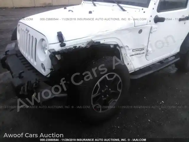 2016 Jeep Wrangler 1C4AJWAG1GL268385 — Iaai auction photo 6