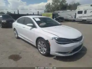 2015 Chrysler 200