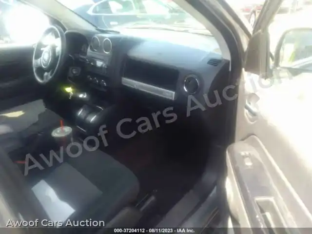 2014 Jeep Compass 1C4NJDBB1ED551501 — Iaai auction photo 5