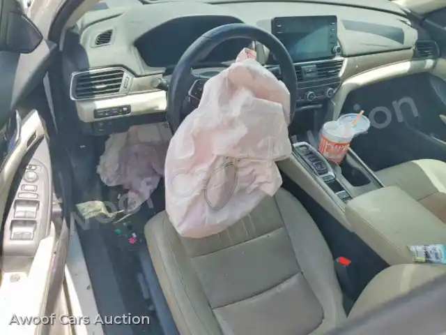 2018 Honda Accord 1HGCV2F92JA007948 — hoton gwanjo Copart na 8