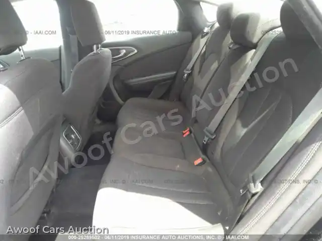 2015 Chrysler 200 1C3CCCAB1FN526949 — Iaai auction photo 8