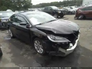 2015 Chrysler 200