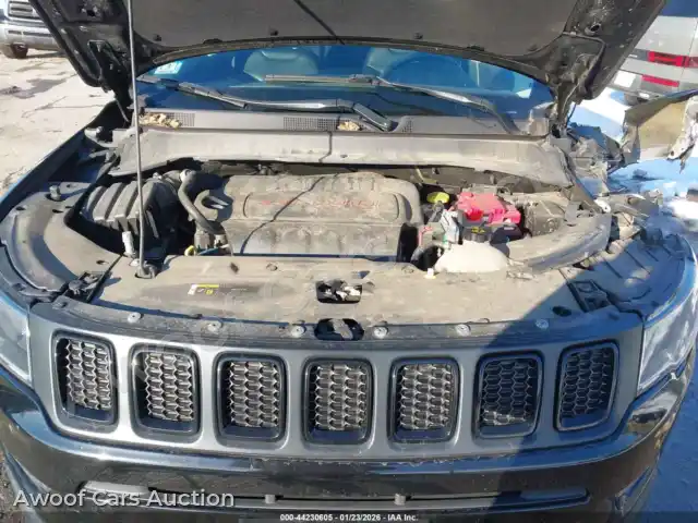 2021 Jeep Compass 3C4NJDBB1MT569327 — Iaai auction photo 10