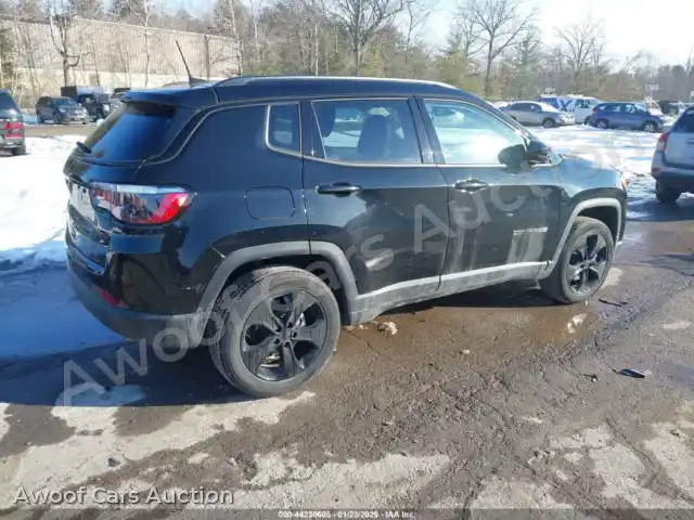 2021 Jeep Compass 3C4NJDBB1MT569327 — Iaai auction photo 4