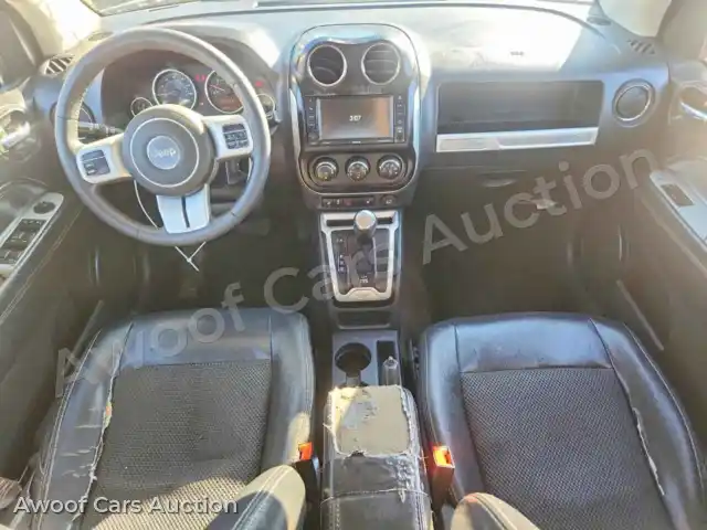 2016 Jeep Compass 1C4NJDEB7GD542090 — Copart auction photo 8