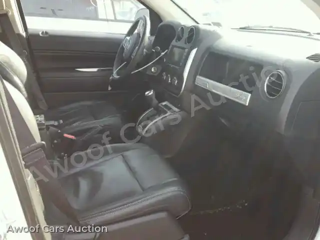 2016 Jeep Compass 1C4NJDEBXGD696244 — Copart auction photo 5