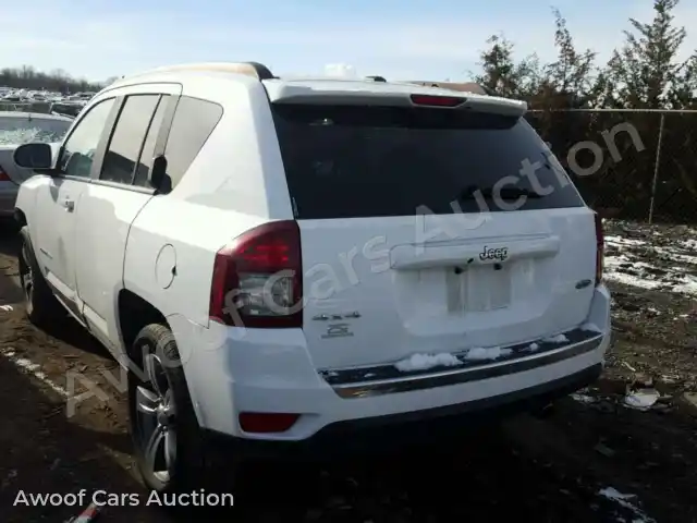 2016 Jeep Compass 1C4NJDEBXGD696244 — Copart auction photo 3