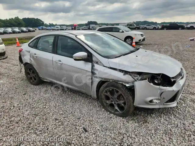2014 Ford Focus 1FADP3F27EL334240 — Copart auction photo 4