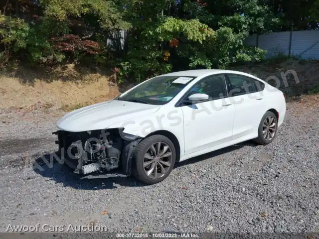 2015 Chrysler 200 1C3CCCBB3FN737438 — photo 2 de la vente Iaai