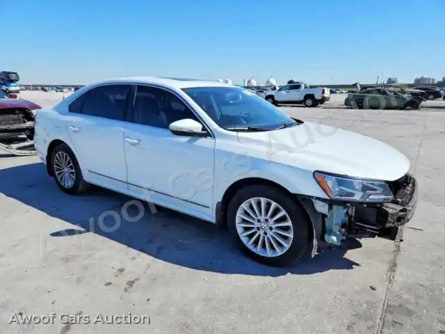 2016 Volkswagen Passat 1VWBT7A33GC013333 — Copart auction photo 4