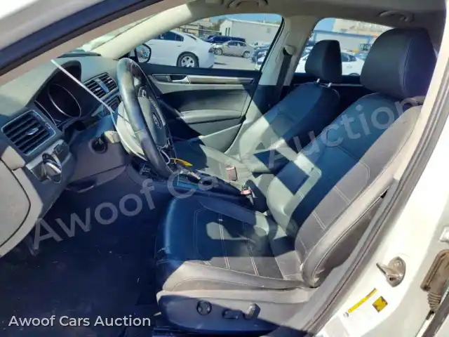 2016 Volkswagen Passat 1VWBT7A33GC013333 — Copart auction photo 7