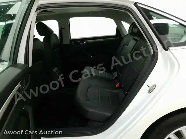 2016 Volkswagen Passat 1VWBT7A33GC013333 — Manheim auction photo 13