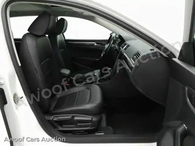 2016 Volkswagen Passat 1VWBT7A33GC013333 — Manheim auction photo 8