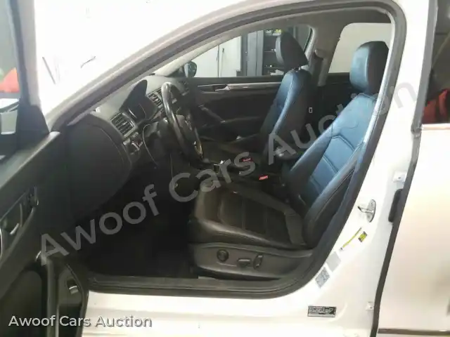 2016 Volkswagen Passat 1VWBT7A33GC013333 — Manheim auction photo 14