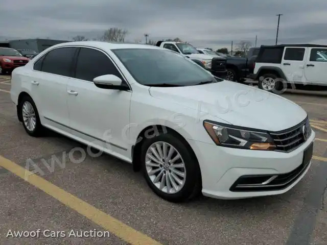 2016 Volkswagen Passat 1VWBT7A33GC013333 — Manheim auction photo 5