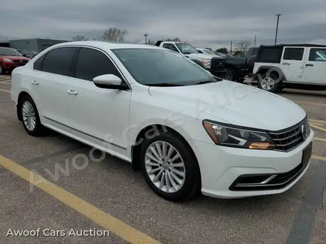 2016 Volkswagen Passat 1VWBT7A33GC013333 — Manheim auction photo 6