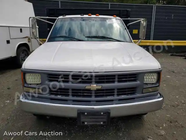 1998 Chevrolet GMT 1GBJC34R8WF068921 — Copart auction photo 5
