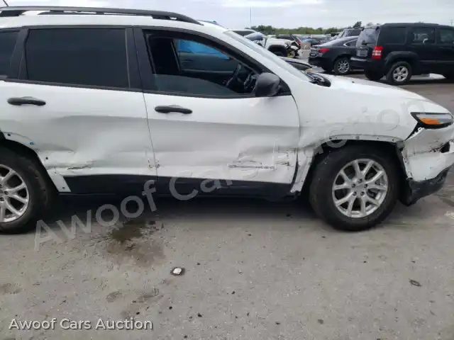 2016 Jeep Cherokee 1C4PJLAB6GW190214 — photo 9 de la vente Copart