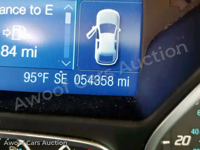 2013 Ford Focus SE 1FADP3F23DL190992 — hoton gwanjo Copart na 8