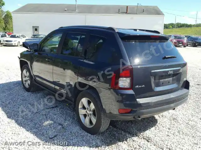 2015 Jeep Compass 1C4NJDEB2FD304386 — Copart auction photo 3