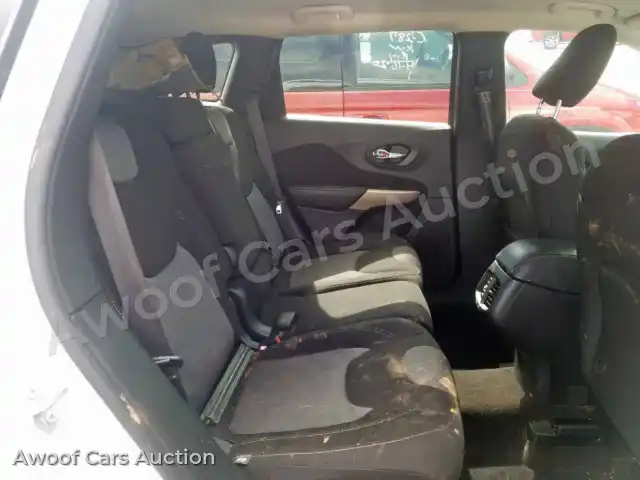 2018 Jeep Cherokee 1C4PJLCB9JD558675 — Copart auction photo 6