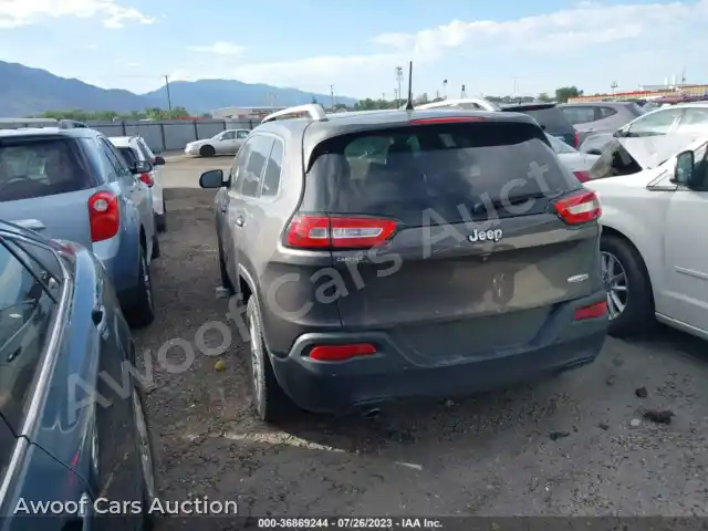 2018 Jeep Cherokee 1C4PJLLB6JD531465 — Iaai auction photo 3