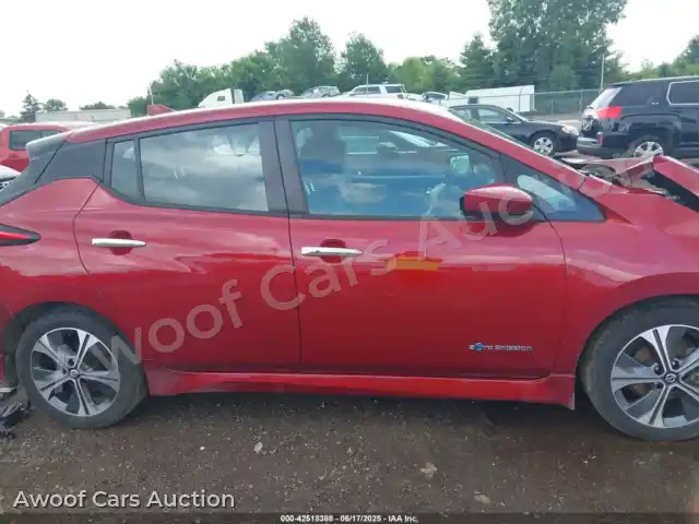 2018 Nissan Leaf 1N4AZ1CP6JC309471 — hoton gwanjo Iaai na 13
