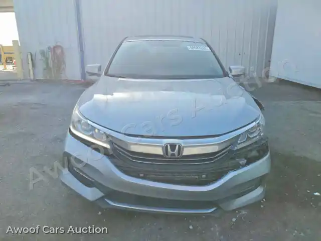 2017 Honda Accord 1HGCR2F74HA292858 — Copart auction photo 5