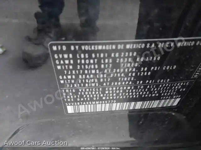 2021 Volkswagen Tiguan 3VV3B7AX5MM095770 — hoton gwanjo Iaai na 9