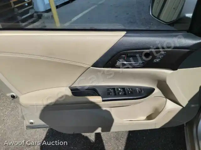 2013 Honda Accord 1HGCR2F84DA079802 — Manheim auction photo 17