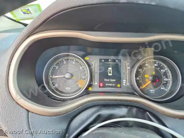 2015 Jeep Grand Cherokee 1C4PJMCB0FW636083 — photo 9 de la vente Copart