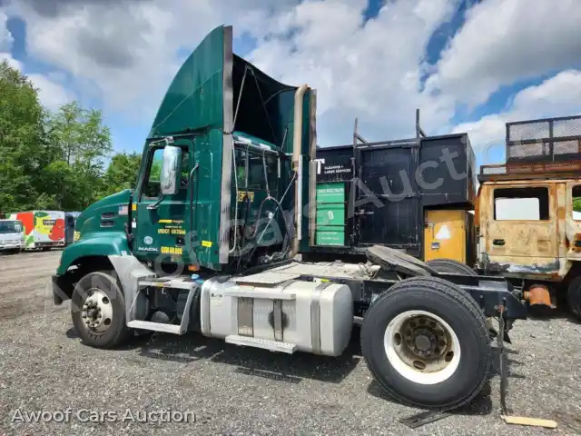 2017 Mack 1M1AW01X5HM009845 — Copart auction photo 3