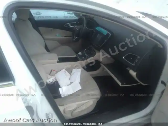 2015 Chrysler 200 1C3CCCFB1FN592586 — Iaai auction photo 5