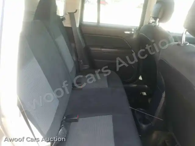 2016 Jeep Compass 1C4NJCBA6GD513086 — Copart auction photo 6