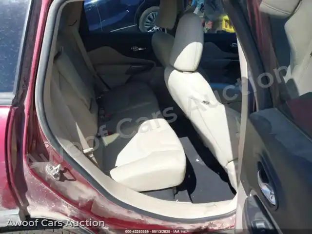 2021 Jeep Cherokee 1C4PJLCB6MD174101 — hoton gwanjo Iaai na 8
