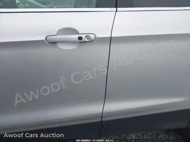 2019 Ford Escape 1FMCU9HD5KUB25709 — Iaai auction photo 19