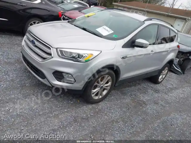 2019 Ford Escape 1FMCU9HD5KUB25709 — Iaai auction photo 2