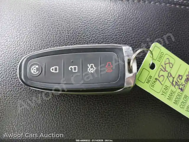 2019 Ford Escape 1FMCU9HD5KUB25709 — Iaai auction photo 11
