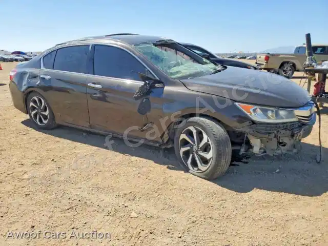 2017 Honda Accord 1HGCR3F87HA004149 — photo 4 de la vente Copart