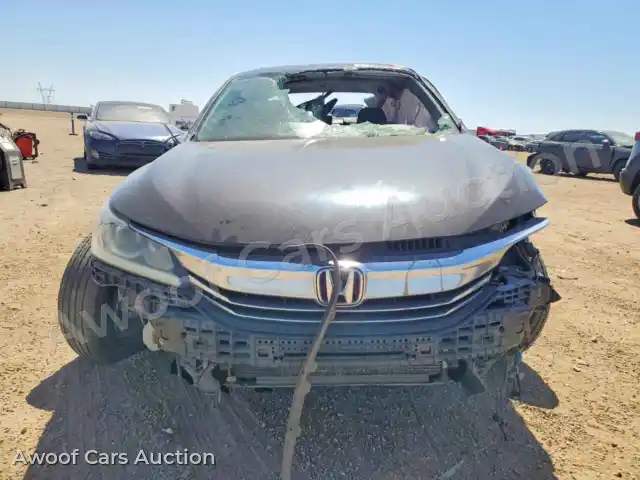 2017 Honda Accord 1HGCR3F87HA004149 — photo 5 de la vente Copart