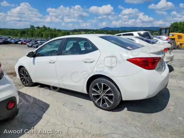 2017 Toyota Corolla 2T1BURHE4HC795072 — Copart auction photo 2