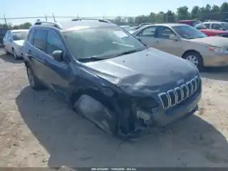 2020 Jeep Cherokee