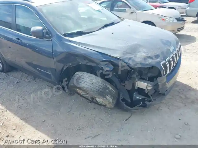 2020 Jeep Cherokee 1C4PJLLB8LD653991 — Iaai auction photo 6
