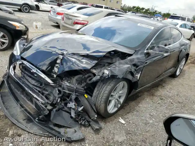 2015 Tesla Model S 5YJSA1E22FF107955 — Copart auction photo 1