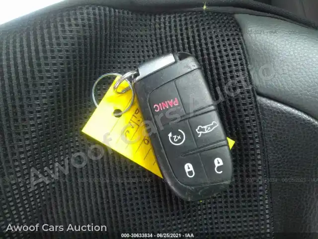 2017 Chrysler 200 1C3CCCAB0HN504962 — photo 11 de la vente Iaai