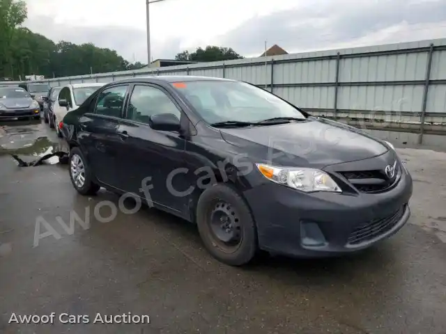 2013 Toyota Corolla 2T1BU4EE0DC067671 — Copart auction photo 4