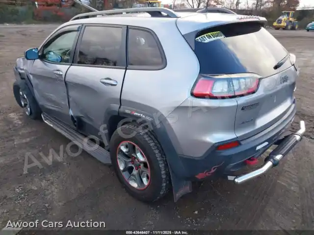 2019 Jeep Cherokee 1C4PJMBX3KD298164 — Iaai auction photo 3