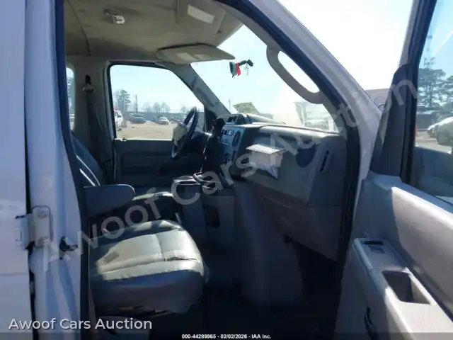 2014 Ford E-350 Super Duty 1FBSS3BL8EDA04071 — Iaai auction photo 5