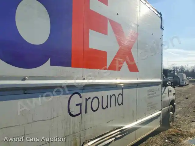 2015 Ford Econoline 1FDWE3FS4FDA21484 — hoton gwanjo Copart na 10